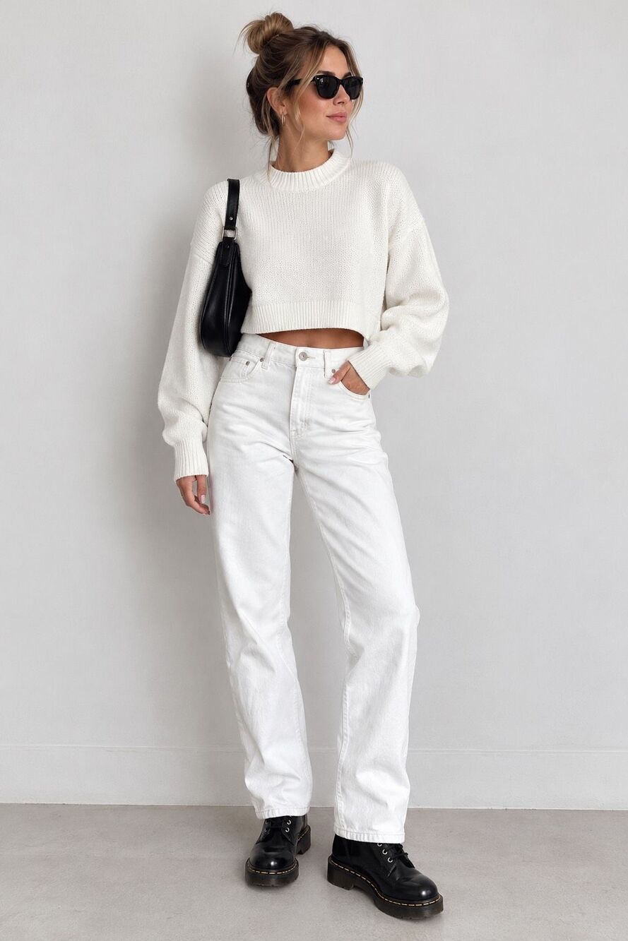 PJ Mark White Straight Leg Jeans High Rise Style Size 34x27